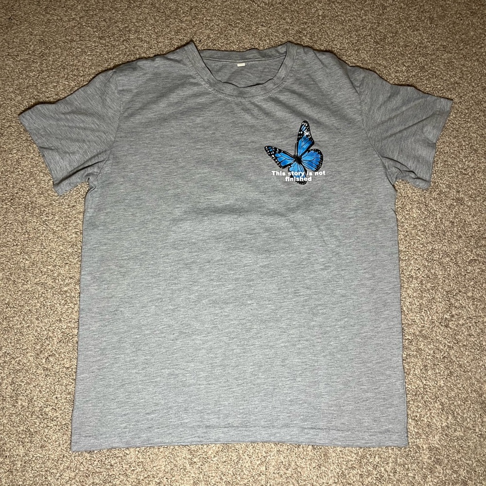 Grey tee